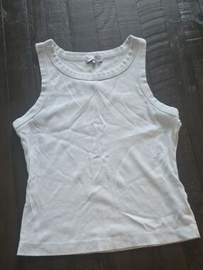 Michael Stars White Ribbed Tank – Classic Crew Neck